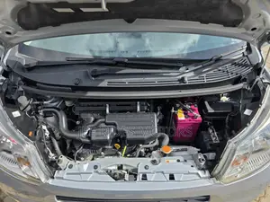 Daihatsu Move 2019 Silver