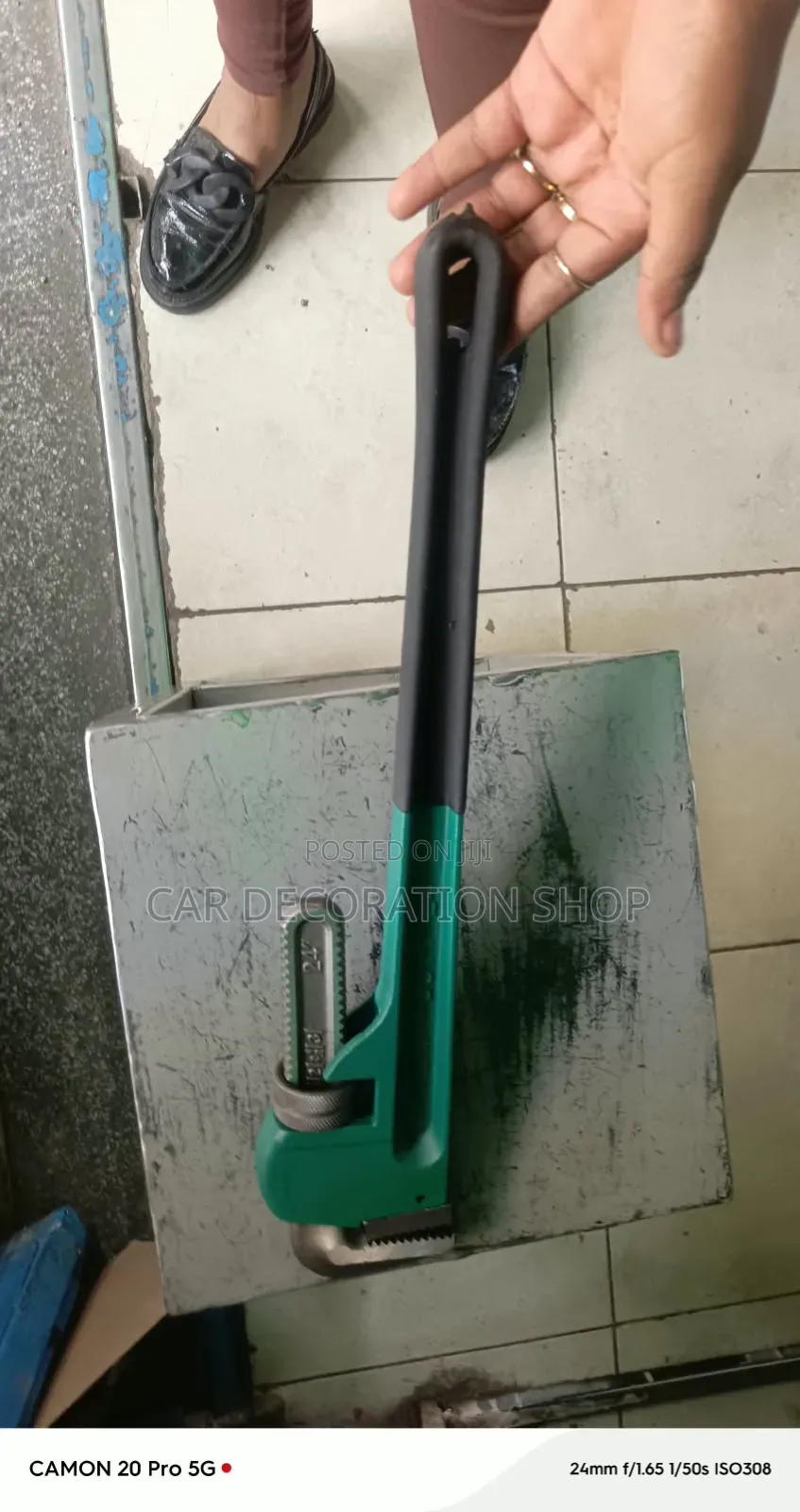 24"straight Pipe Wrench for Gripping& Turning Thread Pipes