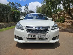 Subaru Legacy 2014 White