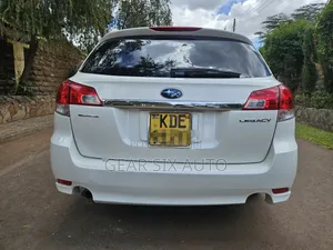 Subaru Legacy 2014 White