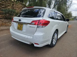 Subaru Legacy 2014 White