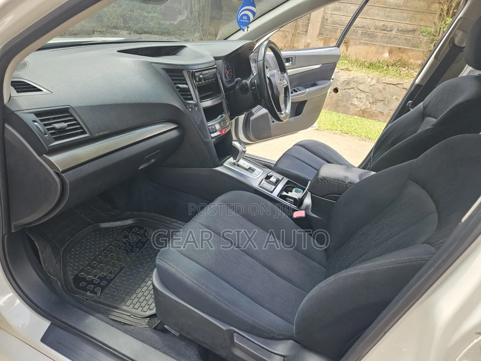 Subaru Legacy 2014 White