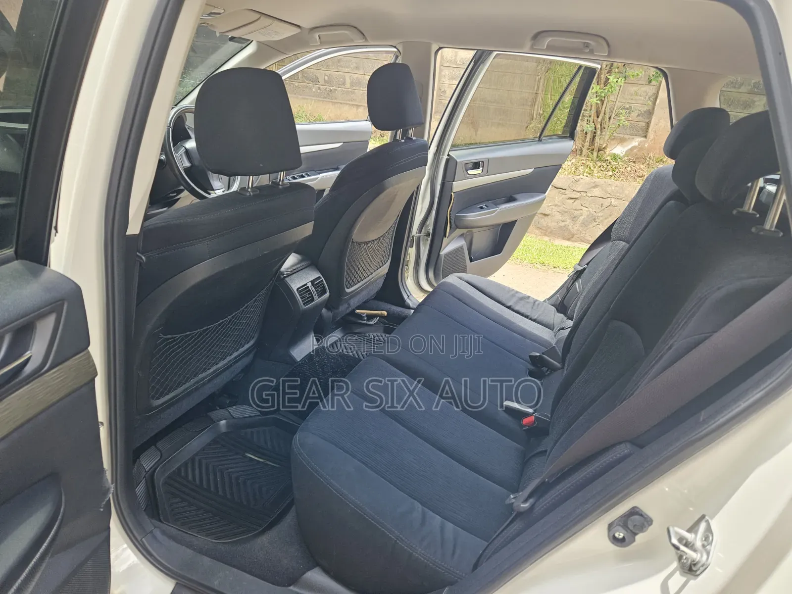 Subaru Legacy 2014 White
