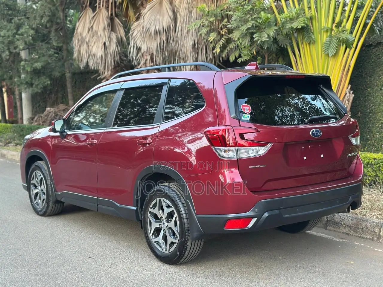 Subaru Forester Base AWD 2019 Maroon