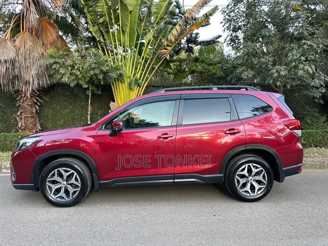 Subaru Forester Base AWD 2019 Maroon