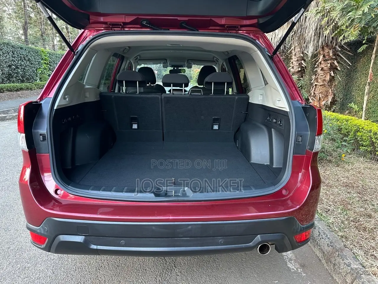 Subaru Forester Base AWD 2019 Maroon