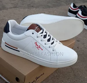 Casual Men Neakers