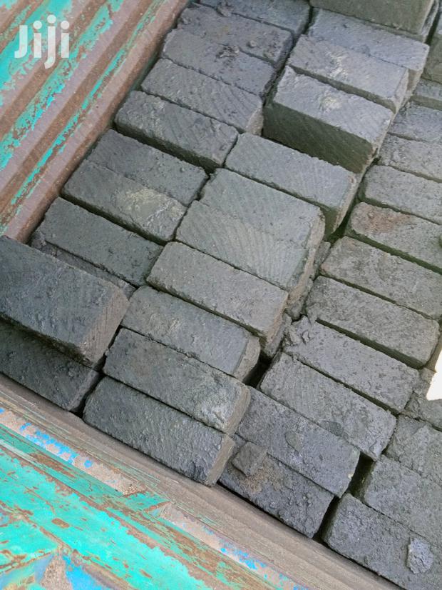 Machine Cut Stones - thumbnail 2