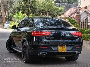 Mercedes-Benz GLE-Class GLE 350d 4MATIC 2017 Black