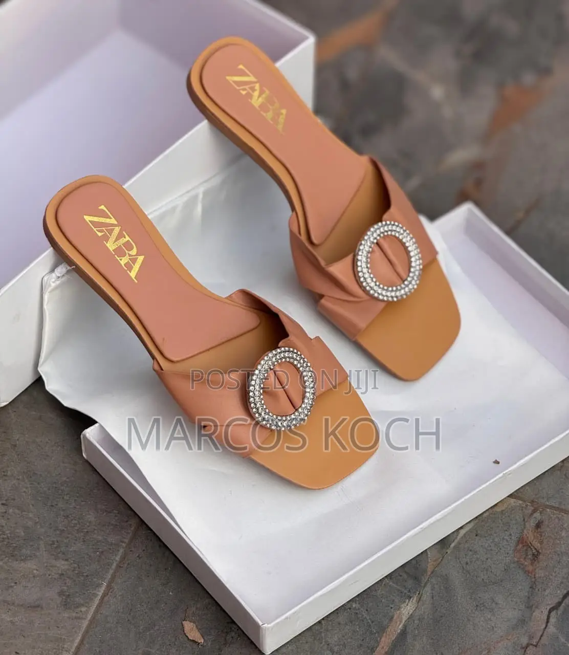 Zara Brown Chain Slide Sandal