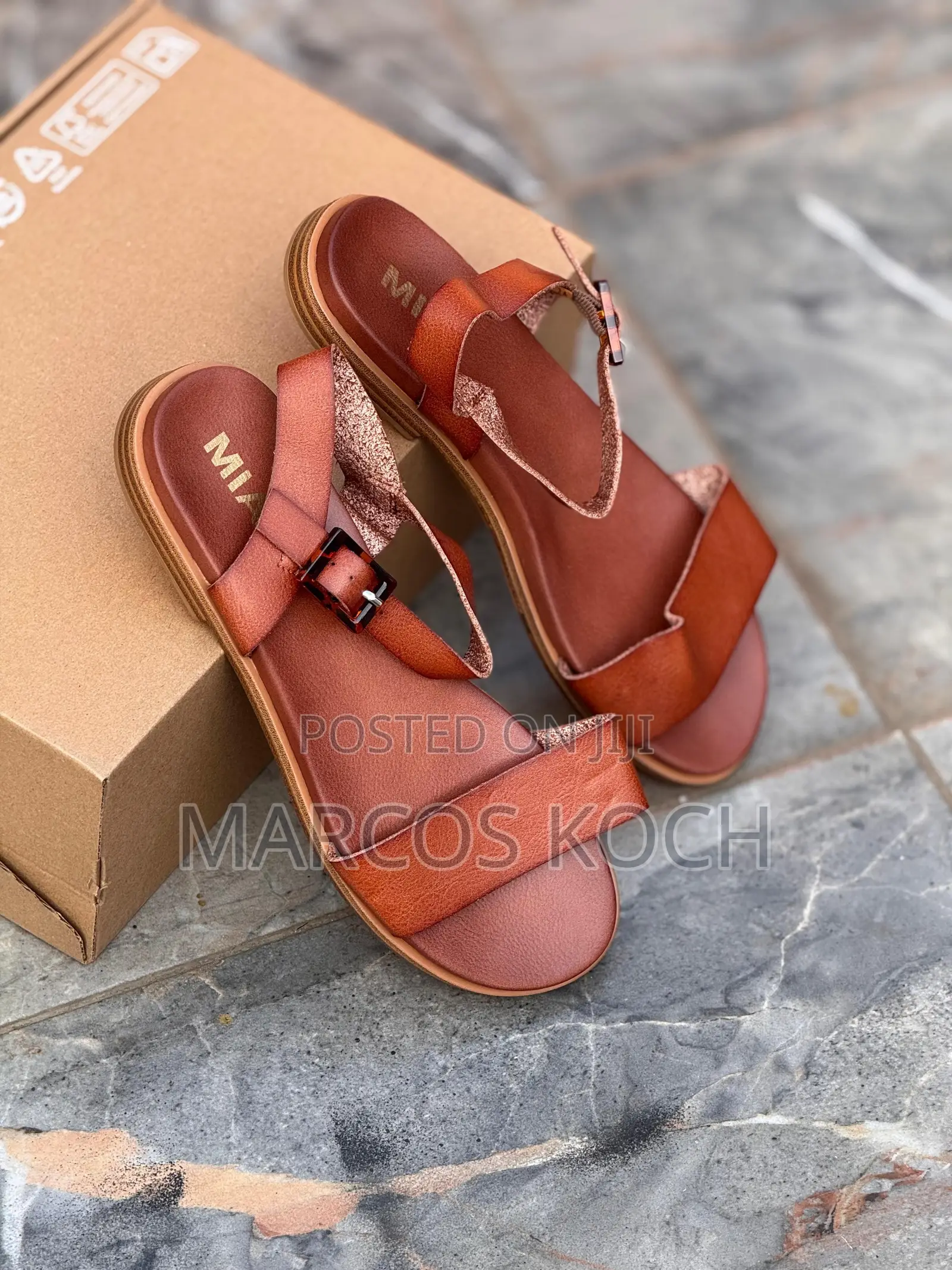 Zara Brown Chain Slide Sandal