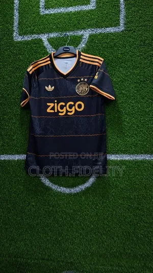 Ajax Away Kit 26/27.