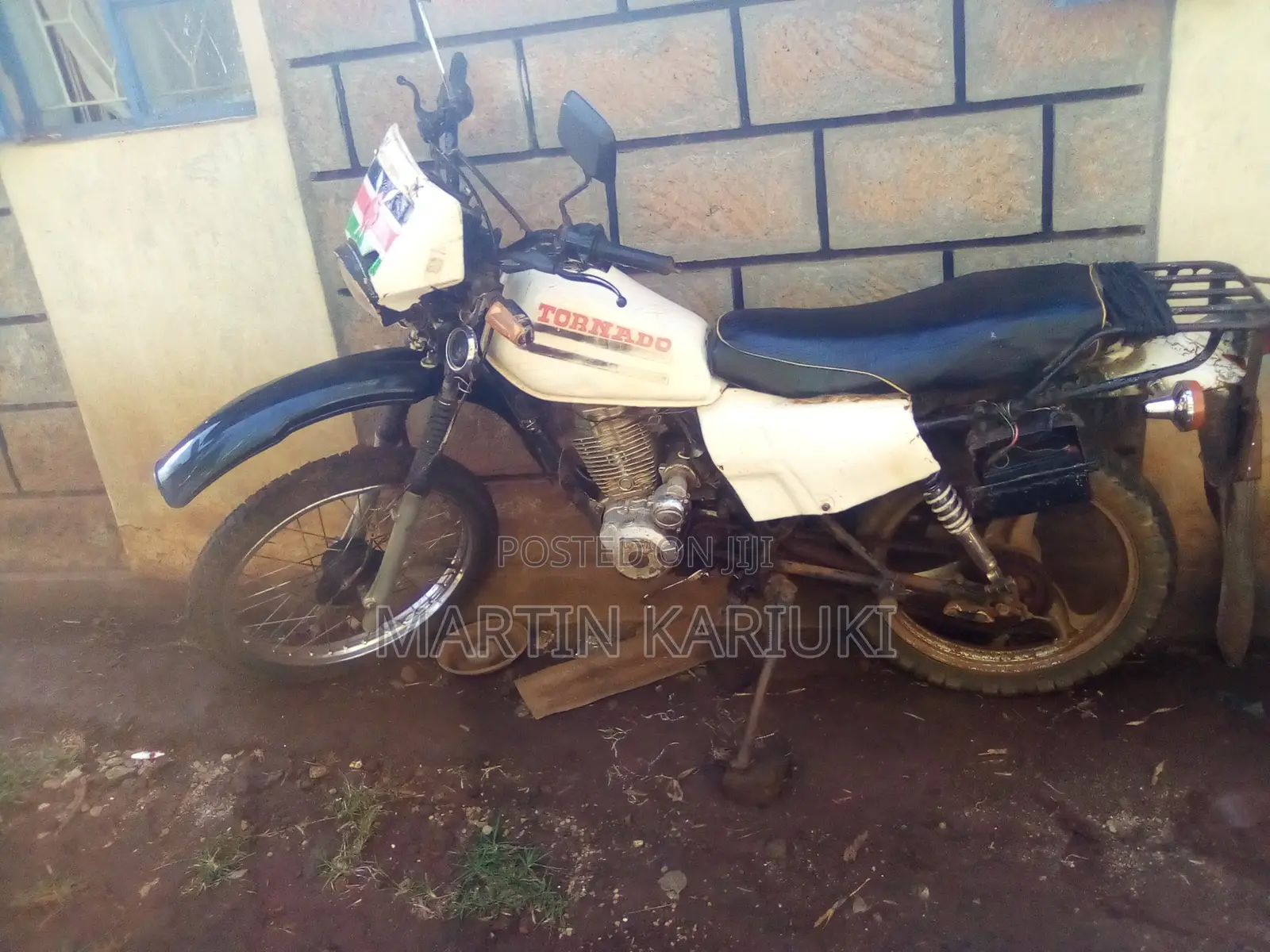 Motorcycle 2021 White