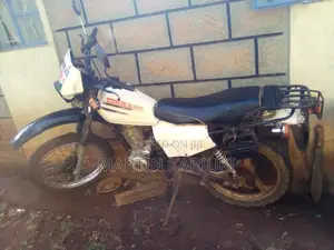 Motorcycle 2021 White