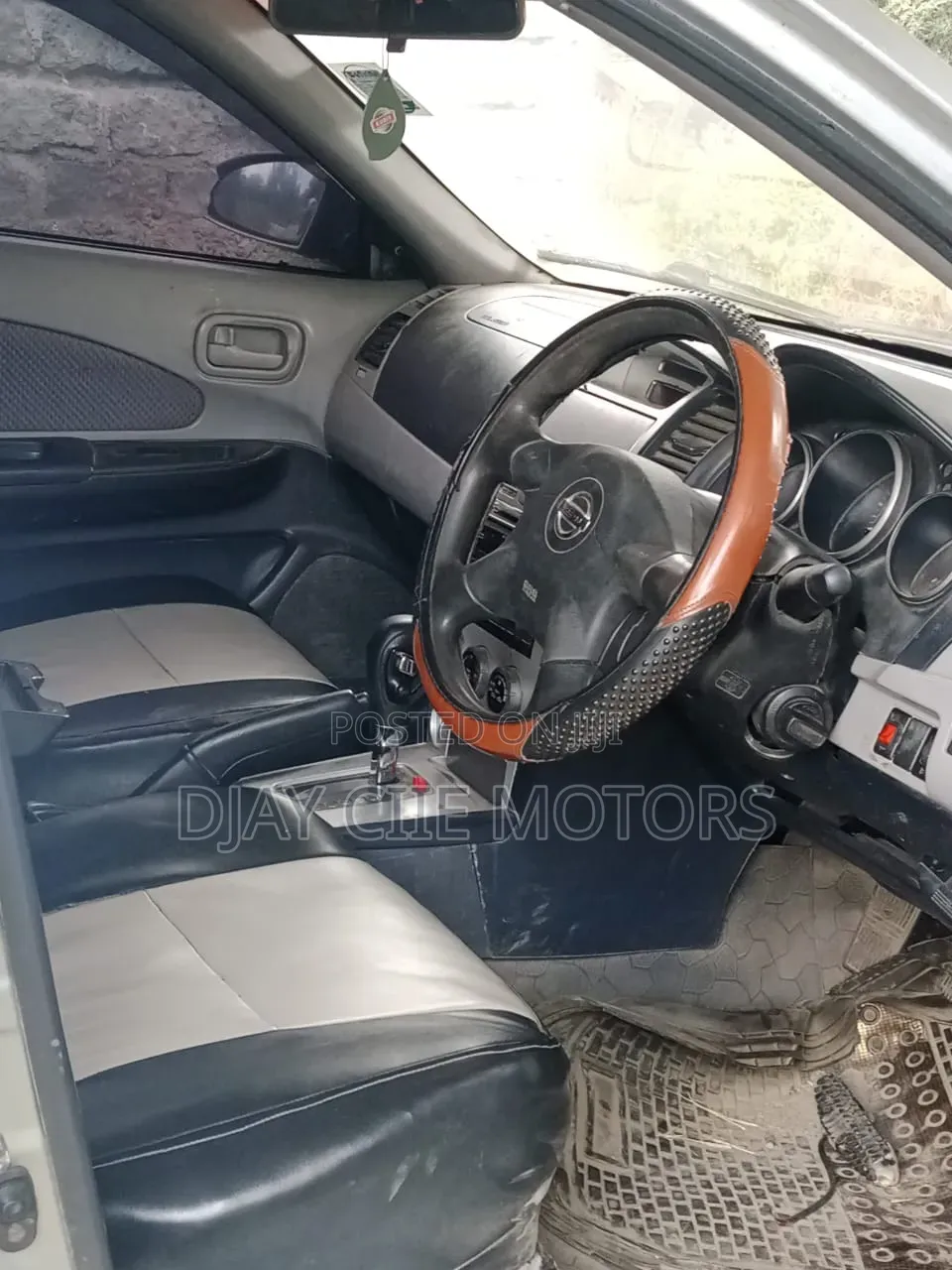 Nissan Wingroad 2007 Silver