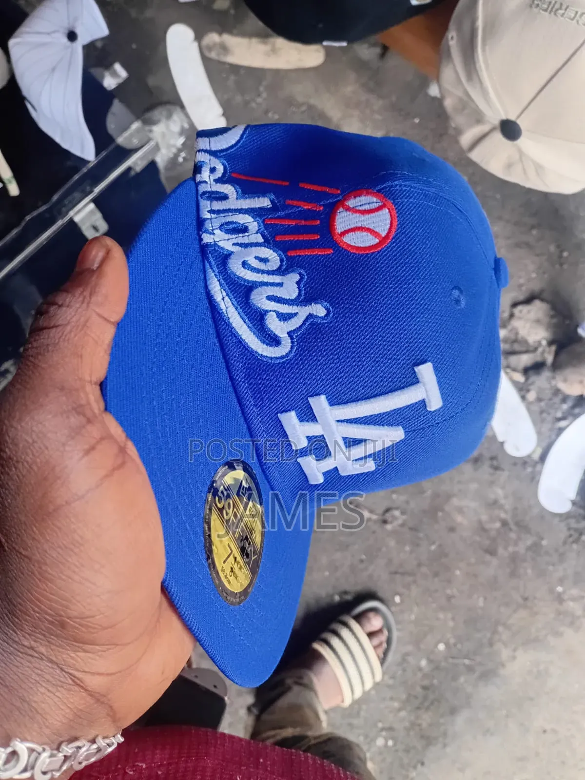 Caps/Toppers
