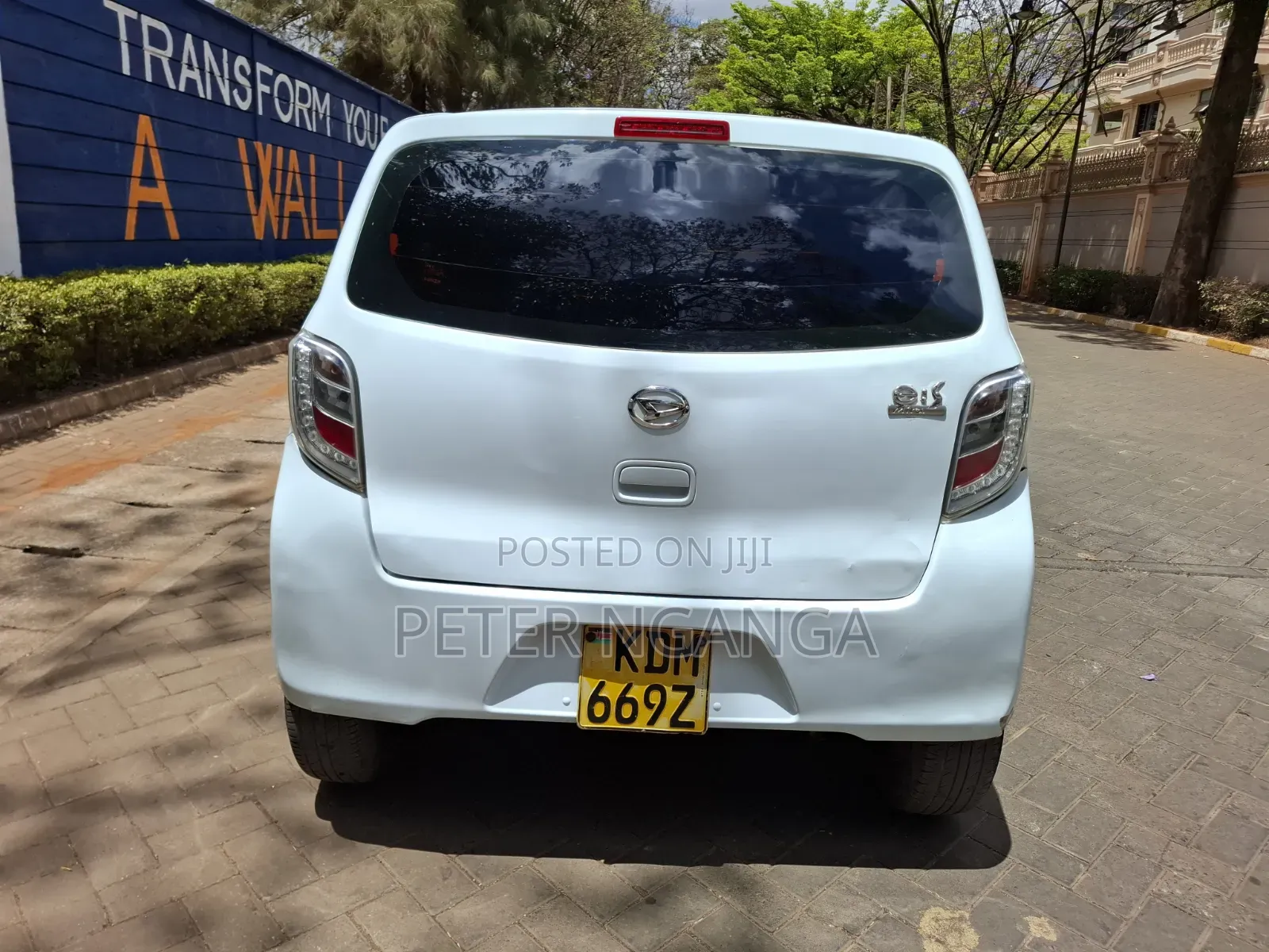 Daihatsu Mira 2016 White