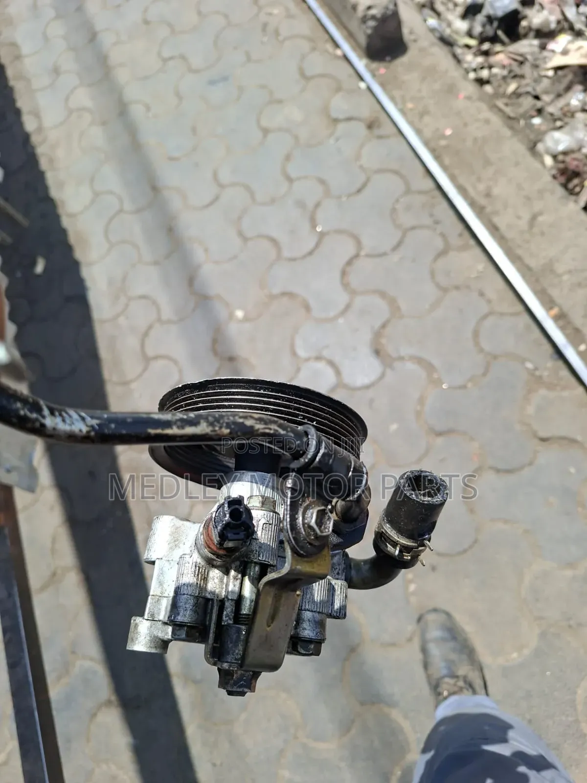 2az Steering Pump