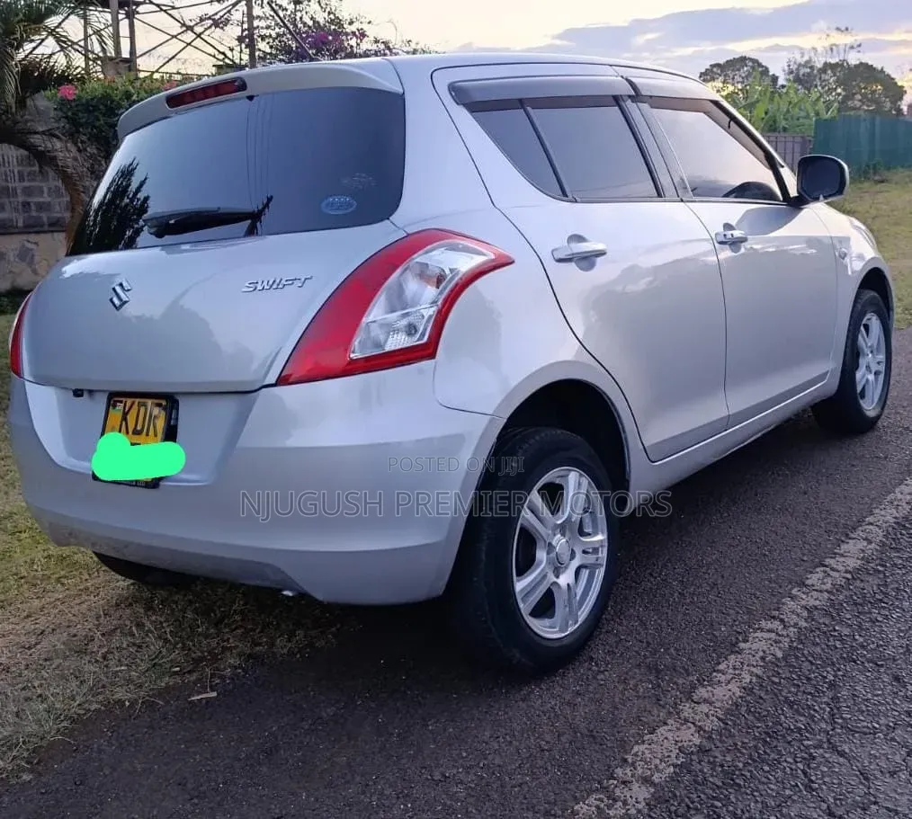Suzuki Swift 2016 Silver
