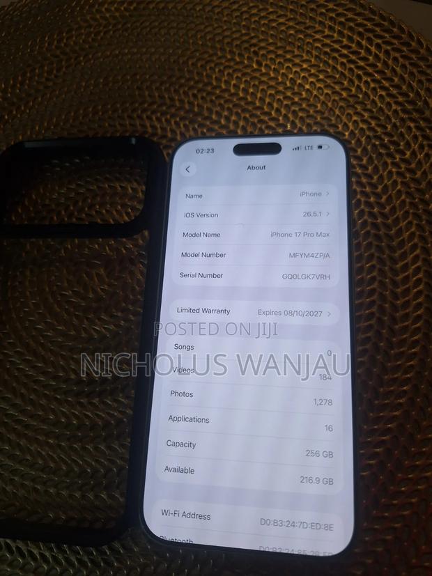 Apple iPhone 17 Pro Max 256 GB Silver - thumbnail 3