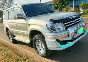 Toyota Land Cruiser Prado 2000 Silver