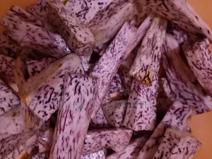 Fresh Arrowroots (Nduma)