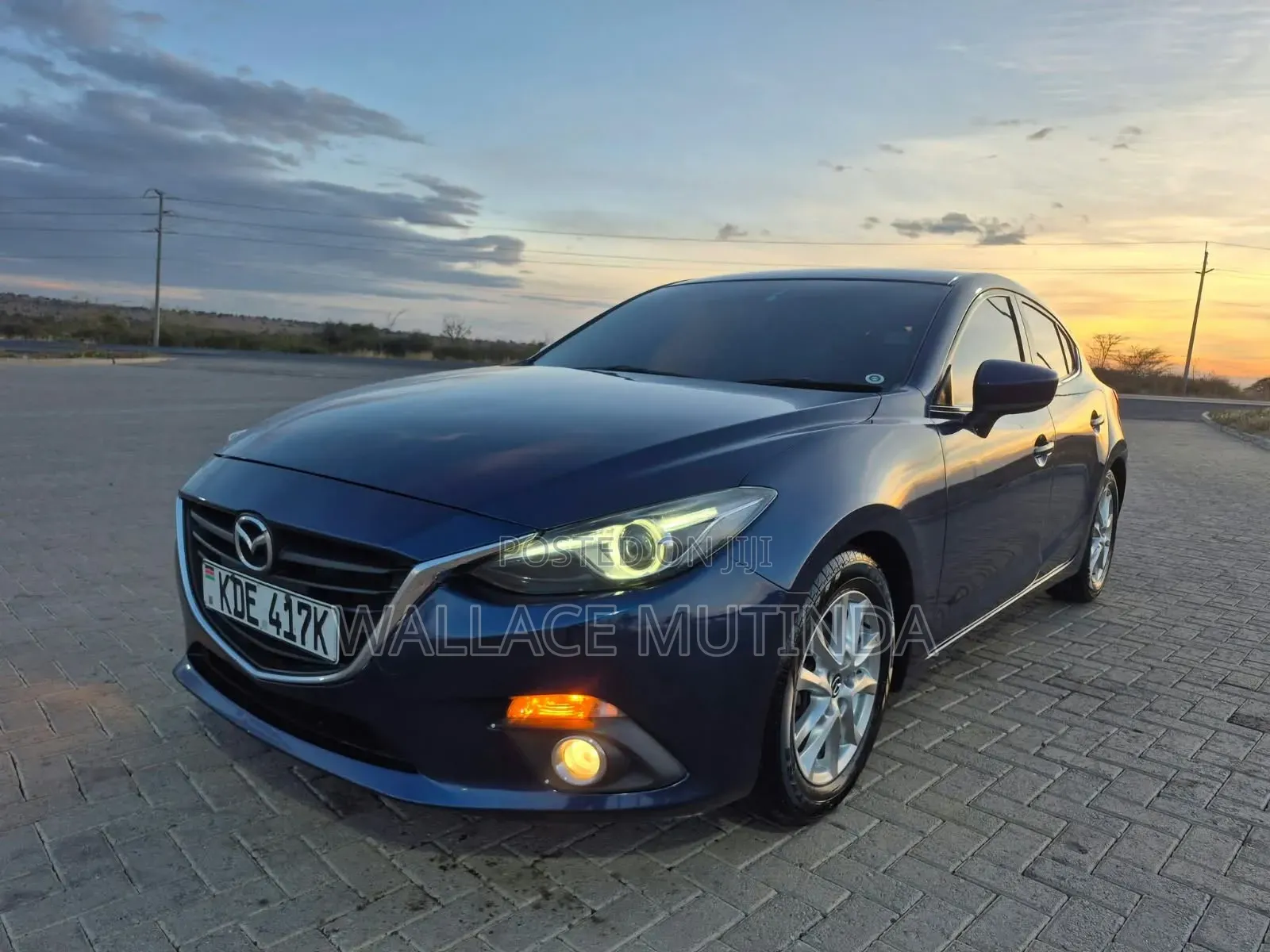 Mazda Axela SV Premium 2014 Blue