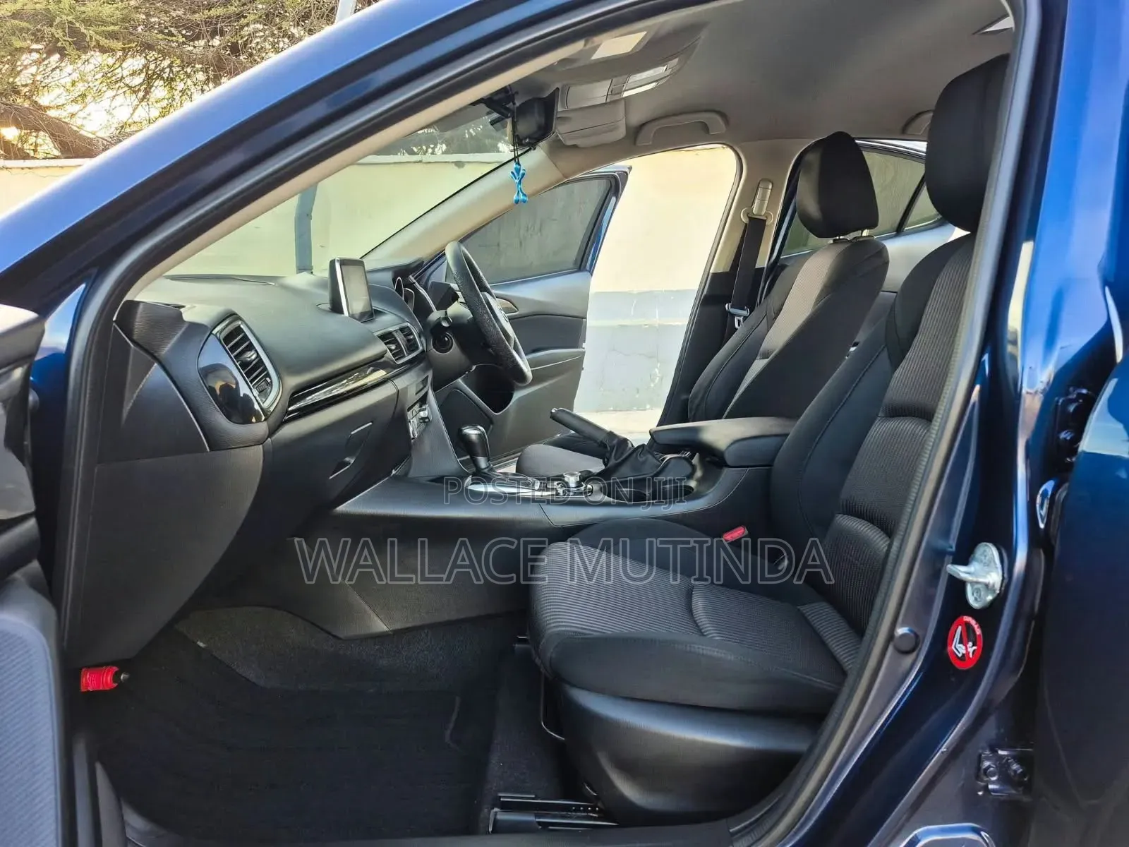 Mazda Axela SV Premium 2014 Blue