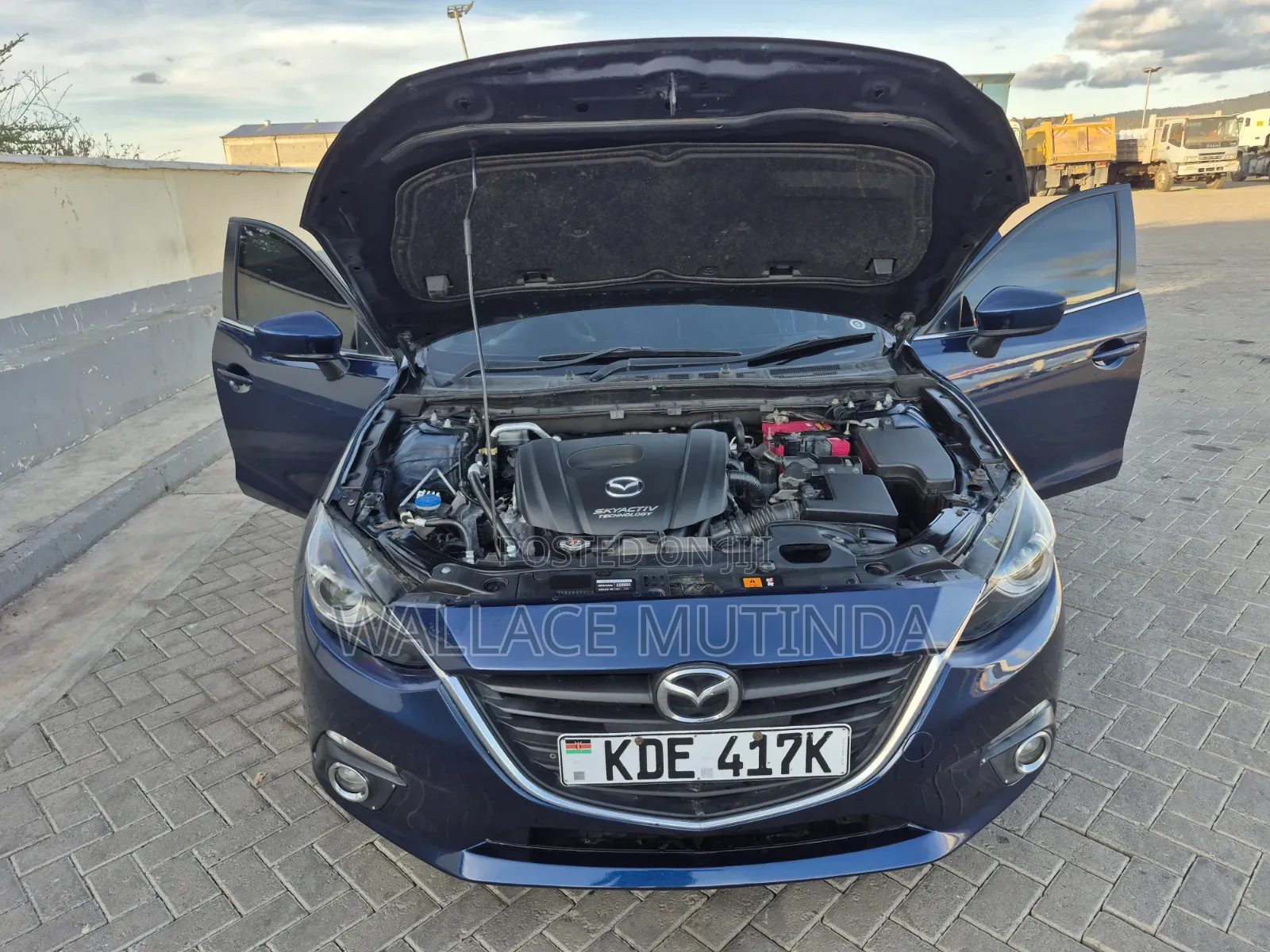 Mazda Axela SV Premium 2014 Blue