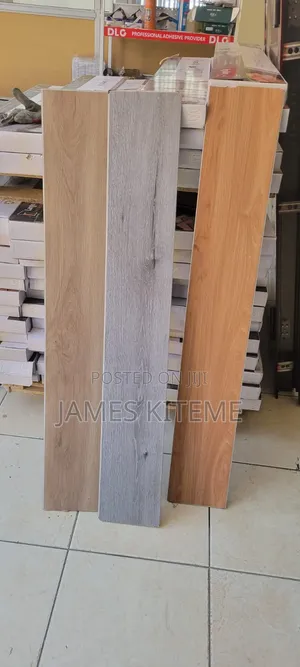 Underlined SPC Flooring Tiles