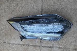 Honda Vezel Headlight