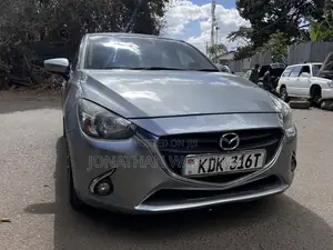Mazda Demio 2015 Silver