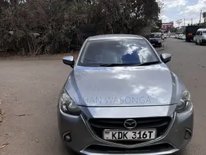 Mazda Demio 2015 Silver