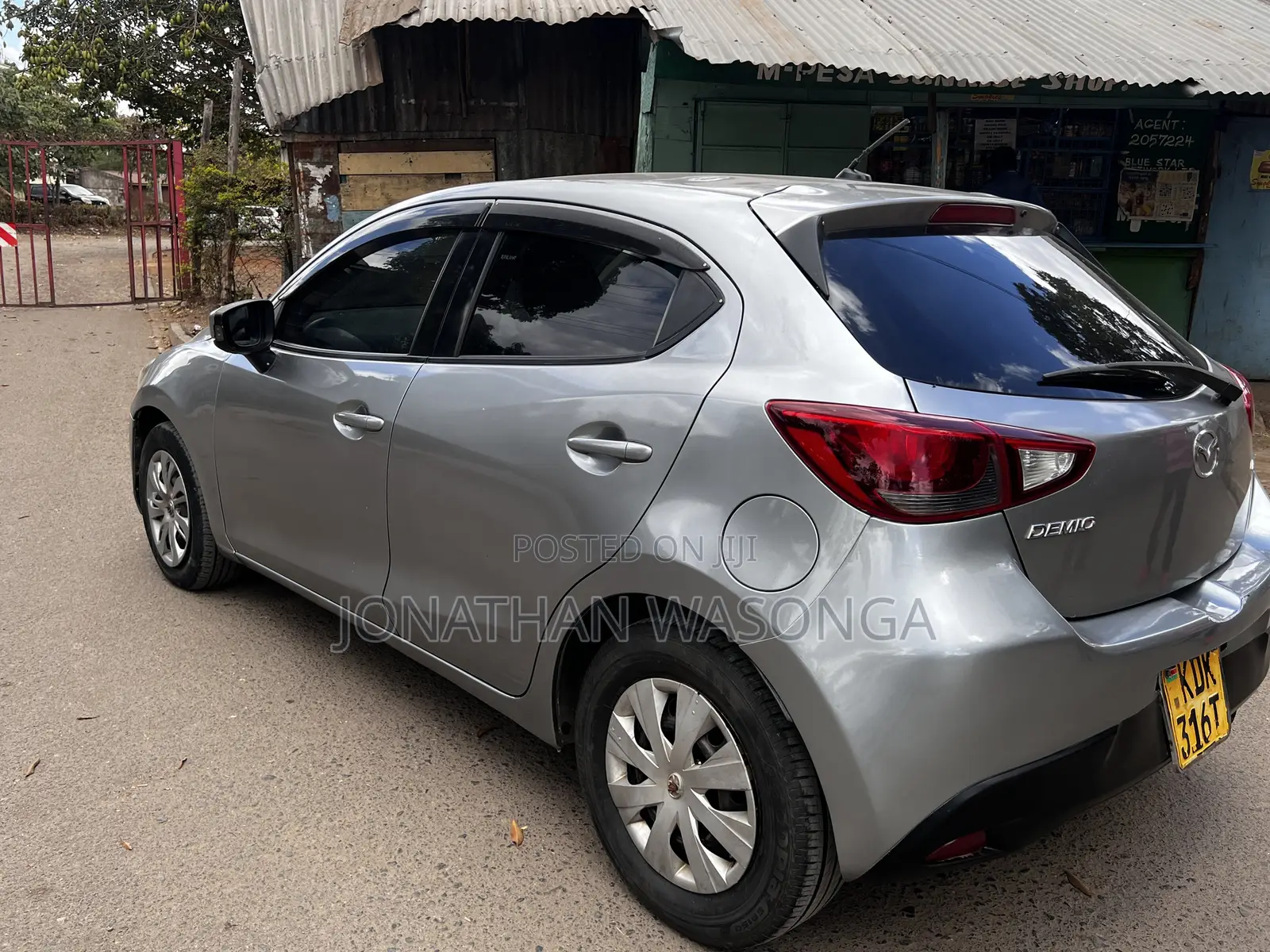 Mazda Demio 2015 Silver