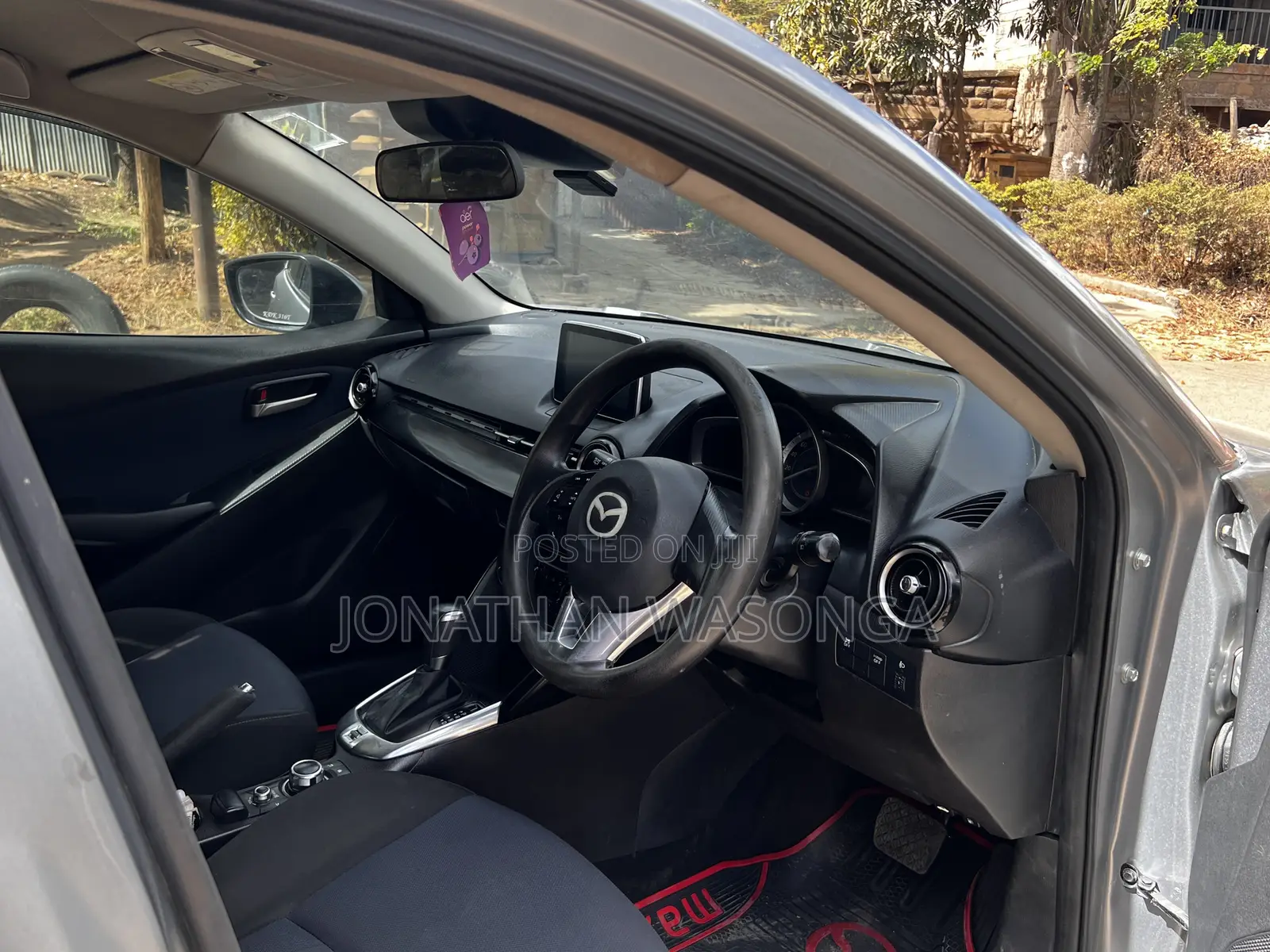 Mazda Demio 2015 Silver