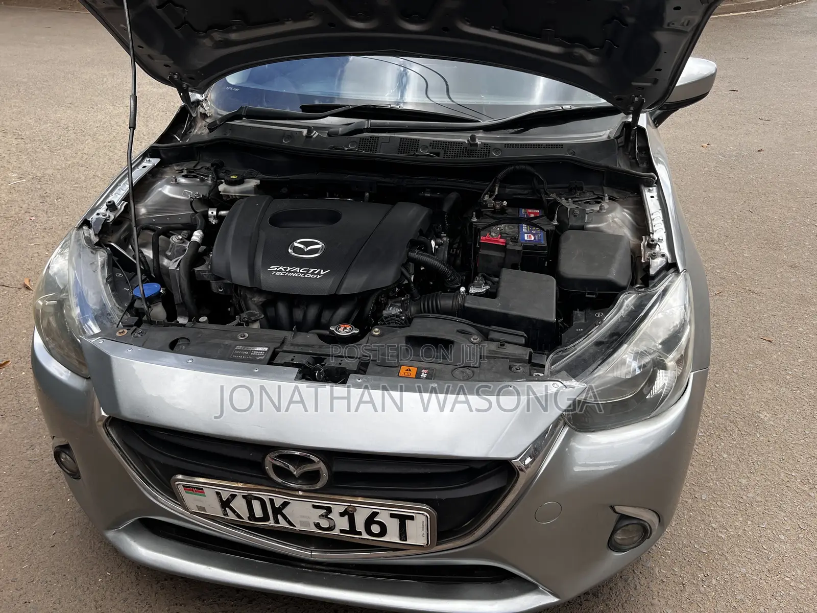 Mazda Demio 2015 Silver