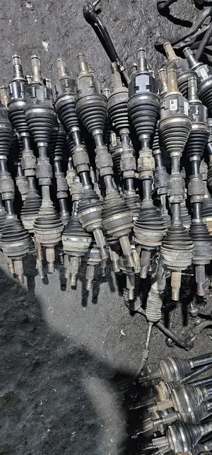 Toyota Axio 2ZR Driveshafts