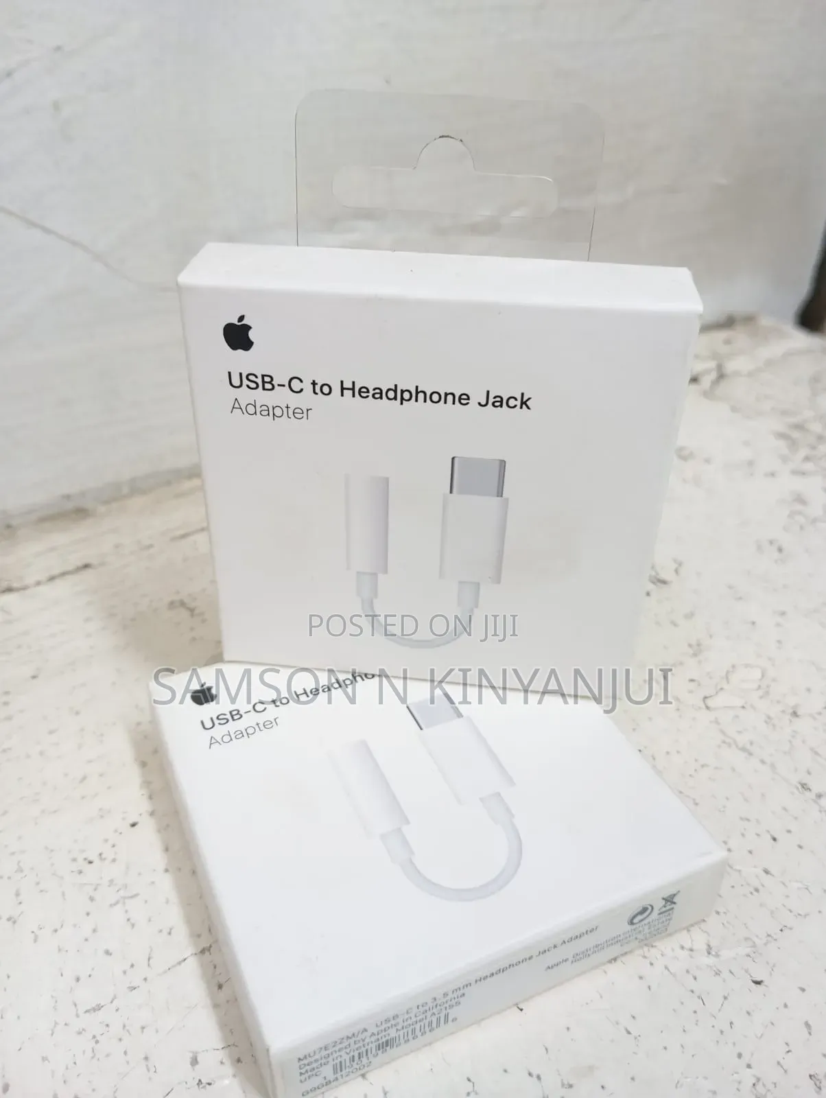 Apple USB-C to Headphone Jack Adapter (Original)