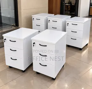 3 Drawer Mobile Office Pedestal Cabinet – Lockable Drawers