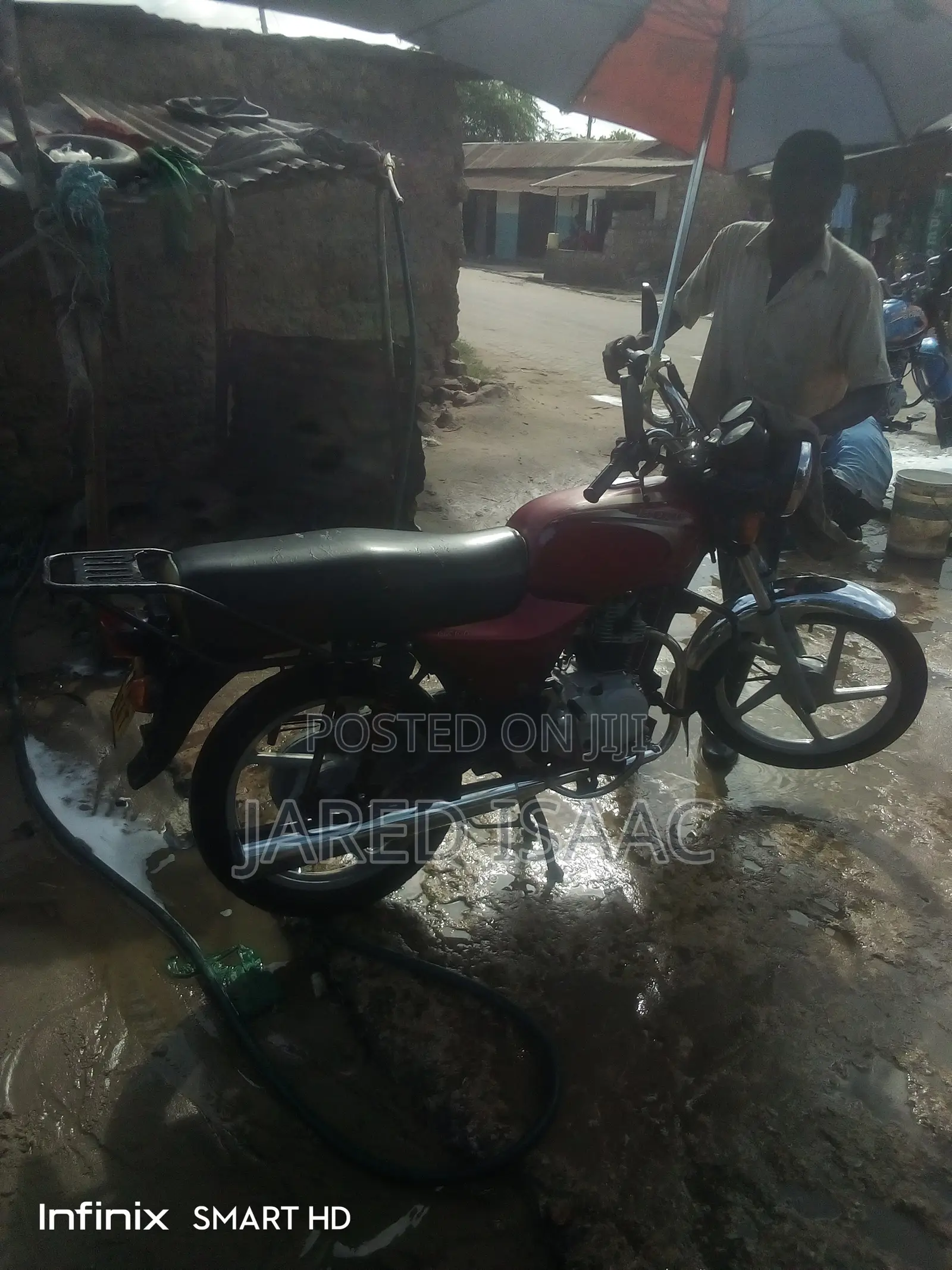 Bajaj Boxer 100 2022 Red