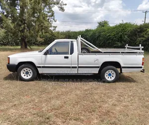Mitsubishi L200 2005 White