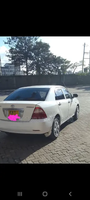Toyota Corolla 2005 White
