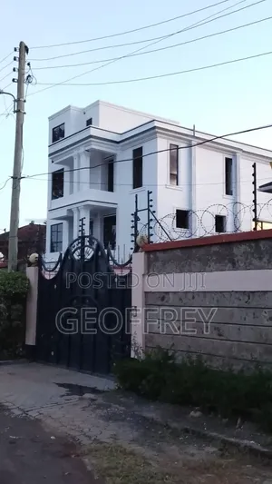 6bdrm Maisonette in Hotel 67 Area for sale