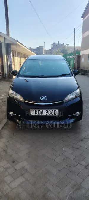 Toyota Wish 2014 Black