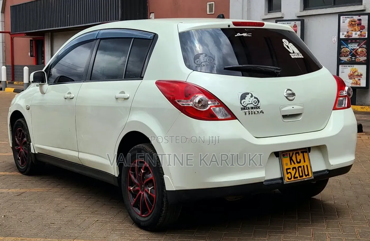 Nissan Tiida 2011 White