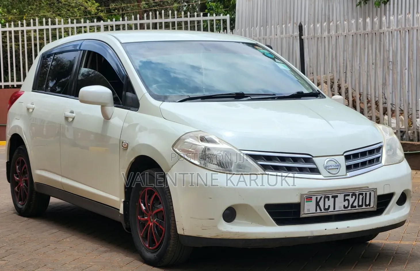 Nissan Tiida 2011 White