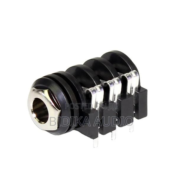 Jack Connector 6 Pin DC Jack Plug for Guitar Effectors - main view