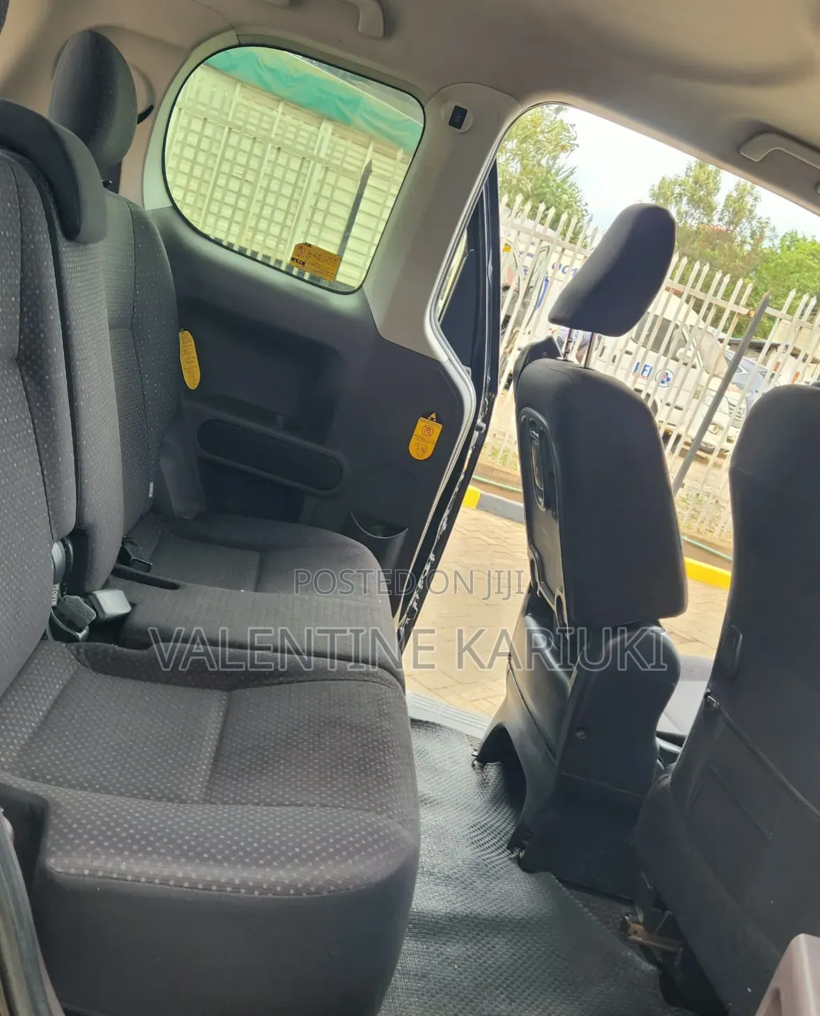 Toyota Spade 2015 Black