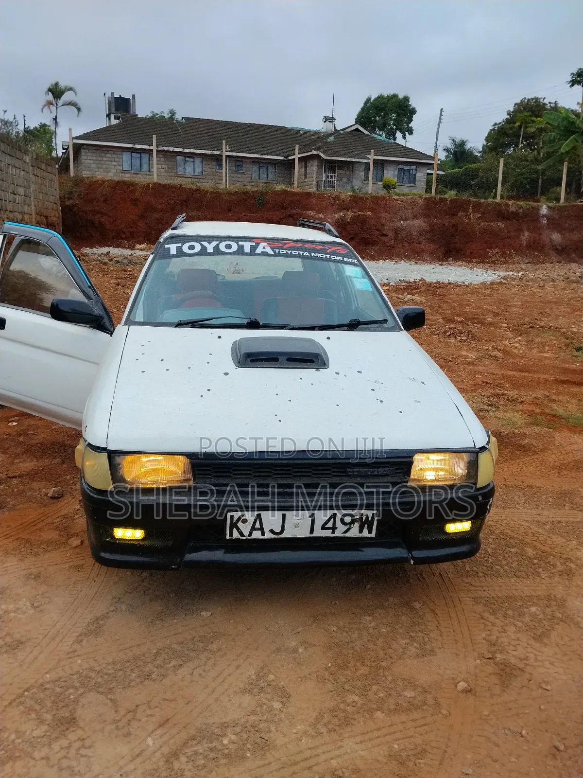 Toyota Corolla Sedan Automatic 1990 White