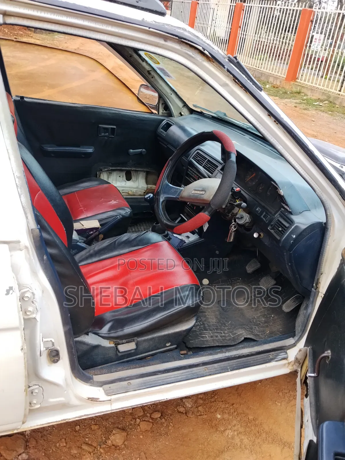 Toyota Corolla Sedan Automatic 1990 White